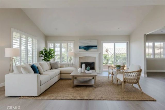 27796 Espinoza, Mission Viejo, CA 92692