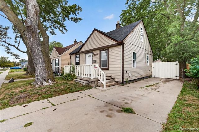 22524 Mac Arthur Boulevard, Warren, MI 48089