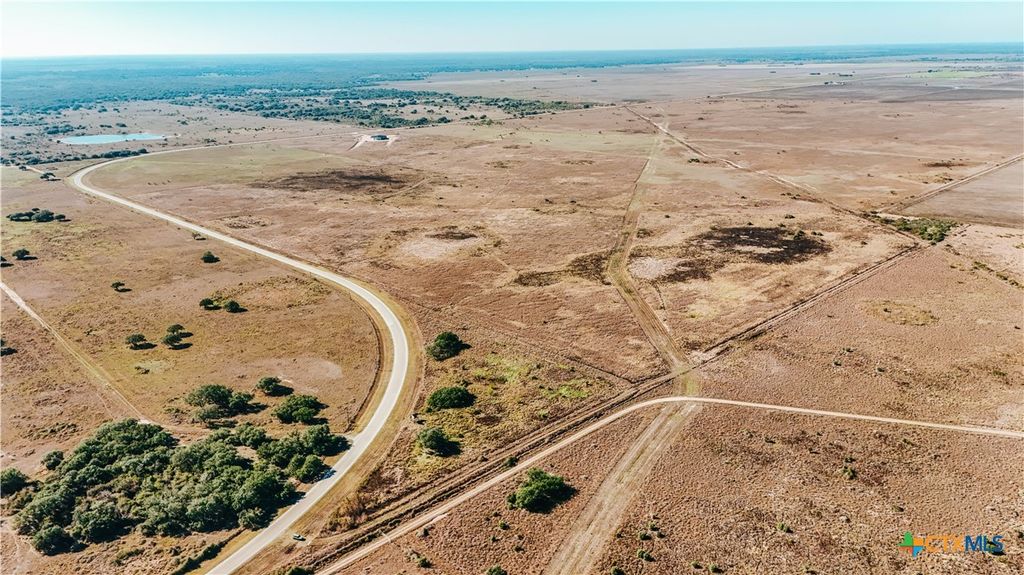 Image 11 of property listing at 5509 FM 444 N, Inez, TX 77968