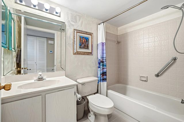 10576 Tropic Palm Avenue 102, Boynton Beach, FL 33437
