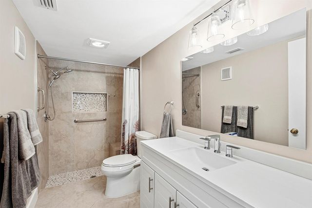 10576 Tropic Palm Avenue 102, Boynton Beach, FL 33437