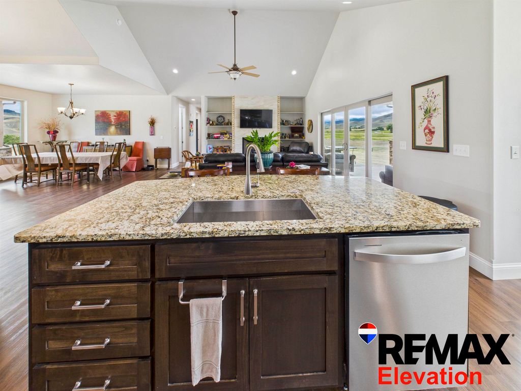 108 Stillwater Dr, Cody, WY 82414 photo 22