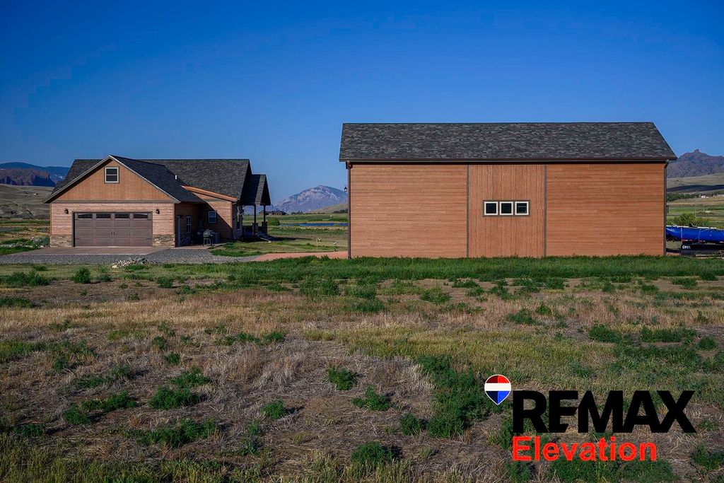 108 Stillwater Dr, Cody, WY 82414 photo 4