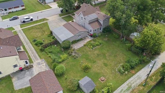 406 W 5th Street, Brookston, IN 47923