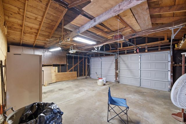 406 W 5th Street, Brookston, IN 47923