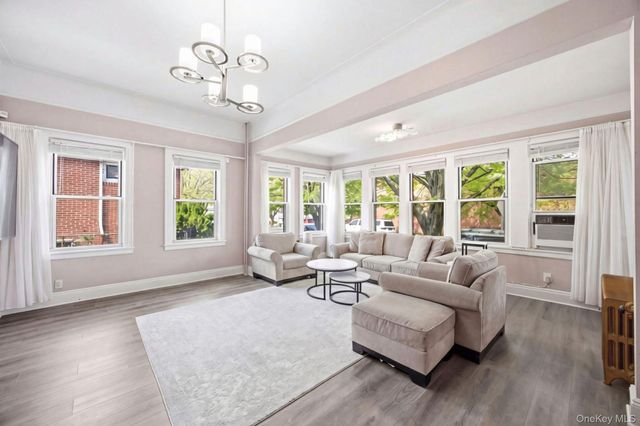 88-38 78th Avenue, Glendale, NY 11385