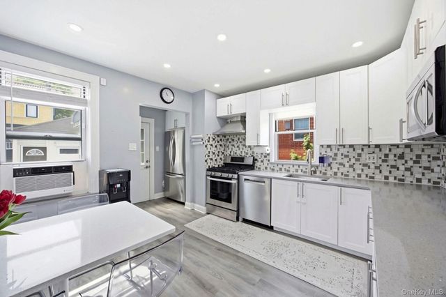 88-38 78th Avenue, Glendale, NY 11385