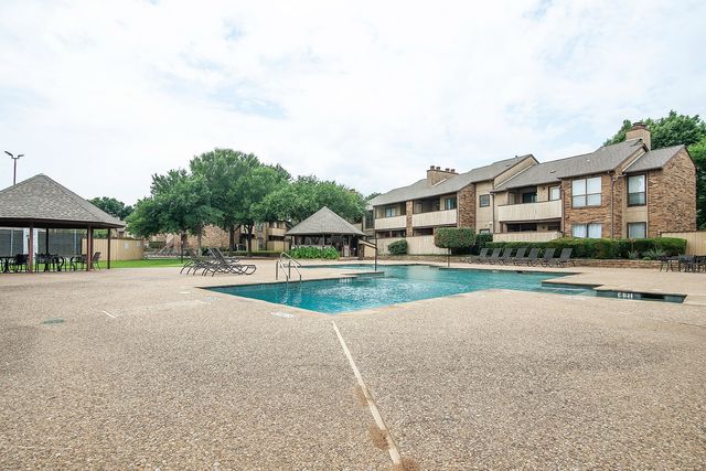 1100 Calico Lane 1311, Arlington, TX 76011