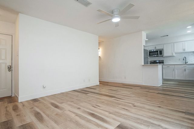 1100 Calico Lane 1311, Arlington, TX 76011
