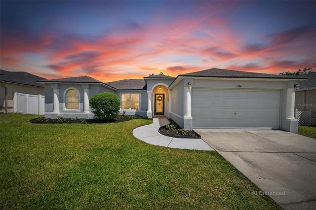 1730 CANOE DRIVE, Lutz, FL 33559