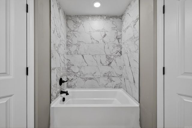 54 Ten Point Ln, Ward, AR 72176