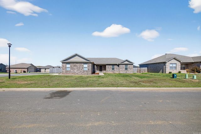 54 Ten Point Ln, Ward, AR 72176