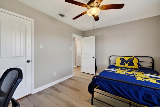 54 Ten Point Ln, Ward, AR 72176