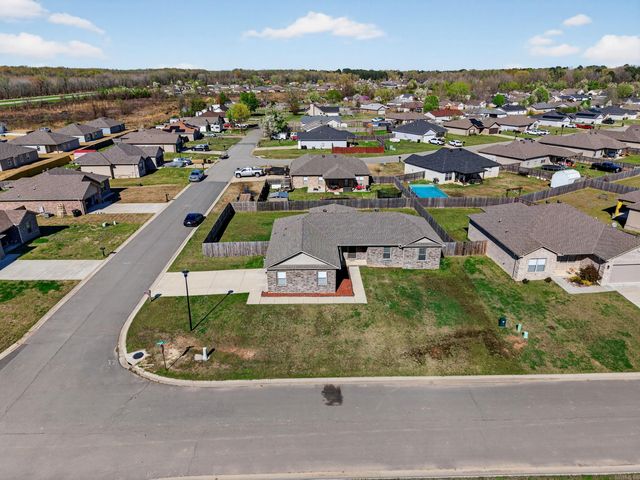 54 Ten Point Ln, Ward, AR 72176