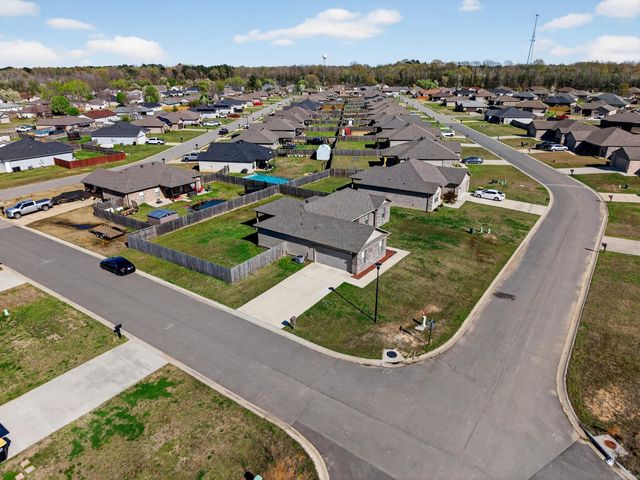 54 Ten Point Ln, Ward, AR 72176