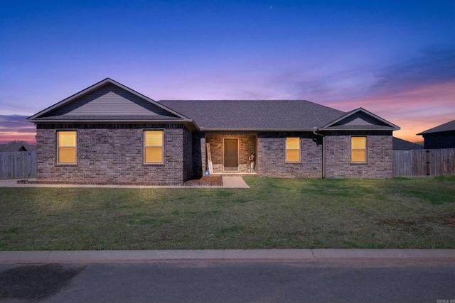 54 Ten Point Ln, Ward, AR 72176