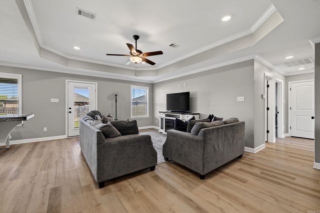 54 Ten Point Ln, Ward, AR 72176