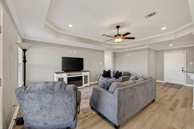 54 Ten Point Ln, Ward, AR 72176