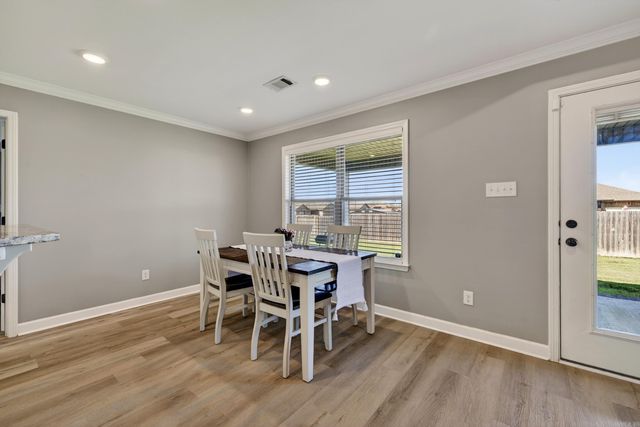 54 Ten Point Ln, Ward, AR 72176