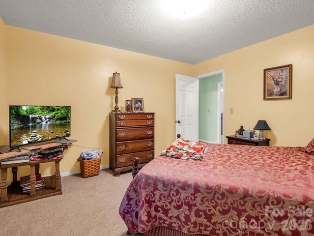 209 Holly Hills Drive, Forest City, NC 28043