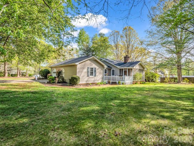209 Holly Hills Drive, Forest City, NC 28043