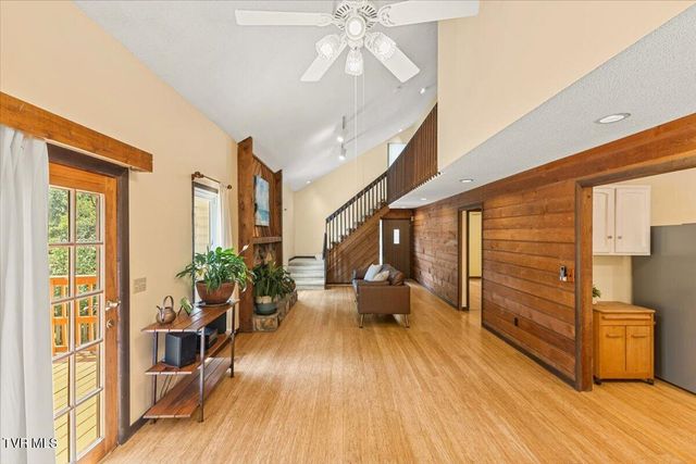 4235 Skyland Lane, Kingsport, TN 37664