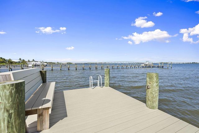 54 S Sewalls Point Road, Sewalls Point, FL 34996