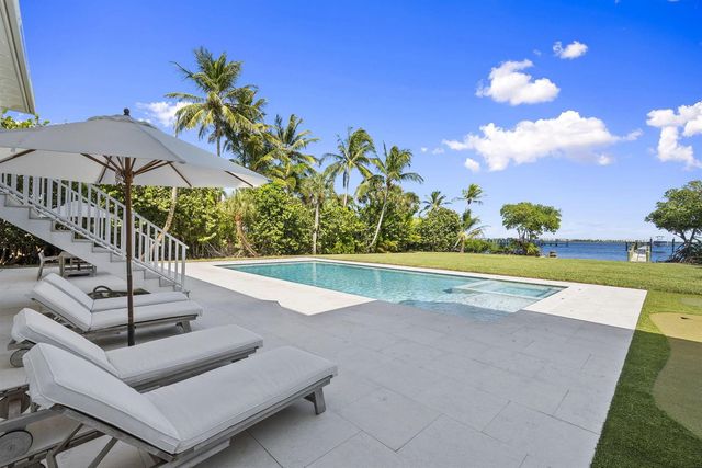 54 S Sewalls Point Road, Sewalls Point, FL 34996