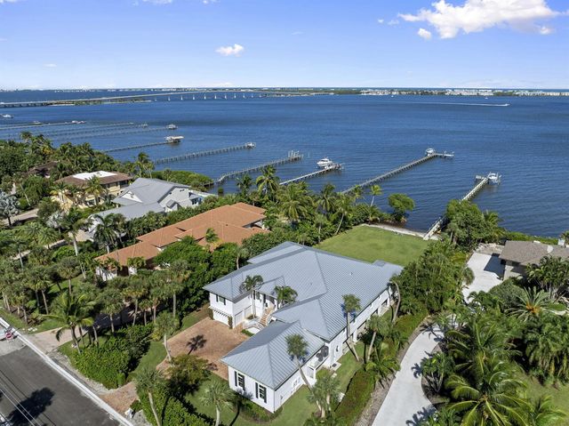 54 S Sewalls Point Road, Sewalls Point, FL 34996