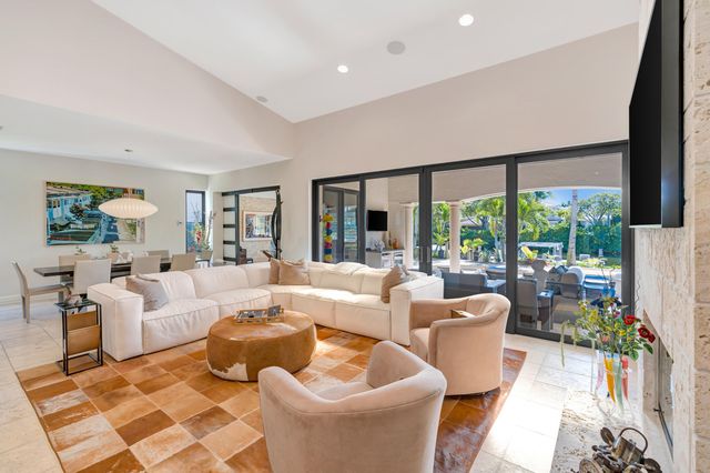 335 Regatta Drive, Jupiter, FL 33477