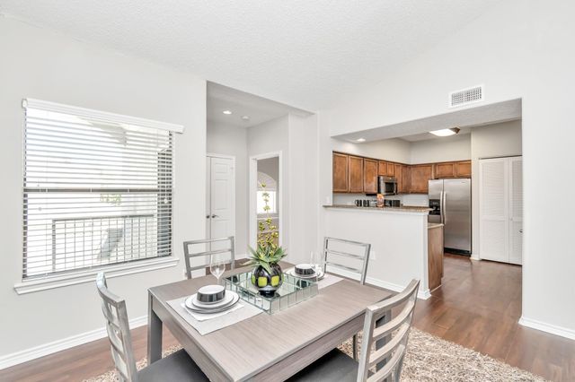 1600 Eldridge Parkway 1705, Houston, TX 77077
