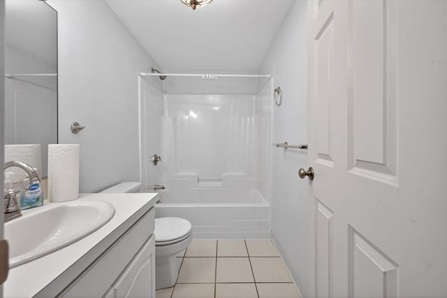 86 East Howard 204, Quincy, MA 02169