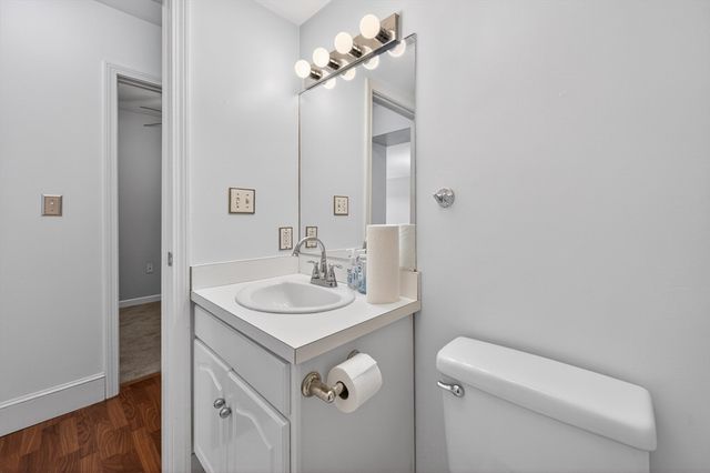 86 East Howard 204, Quincy, MA 02169