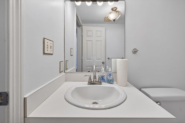 86 East Howard 204, Quincy, MA 02169