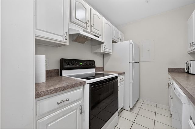 86 East Howard 204, Quincy, MA 02169