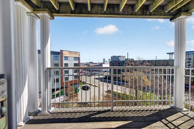 86 East Howard 204, Quincy, MA 02169