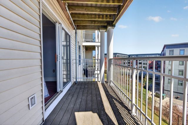 86 East Howard 204, Quincy, MA 02169