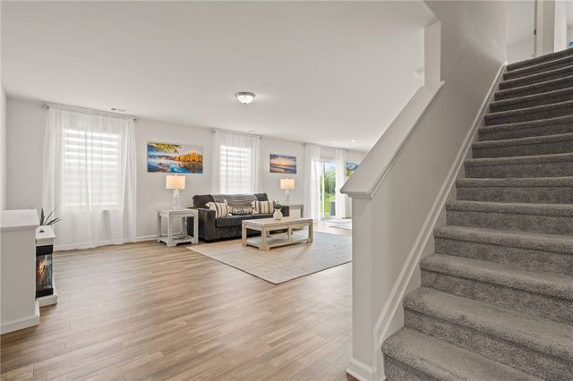 1305 Falcons Drive, Walhalla, SC 29691