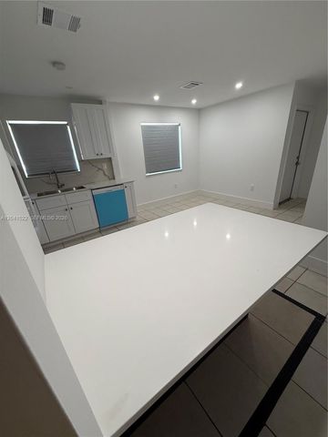 18602 SW 100th Ave 18602, Cutler Bay, FL 33157