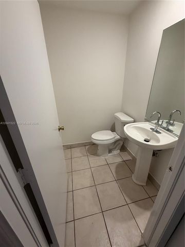 18602 SW 100th Ave 18602, Cutler Bay, FL 33157