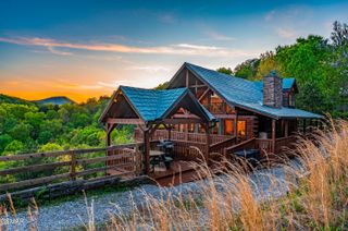 2612 Blanket Mountain Way, Sevierville, TN 37862