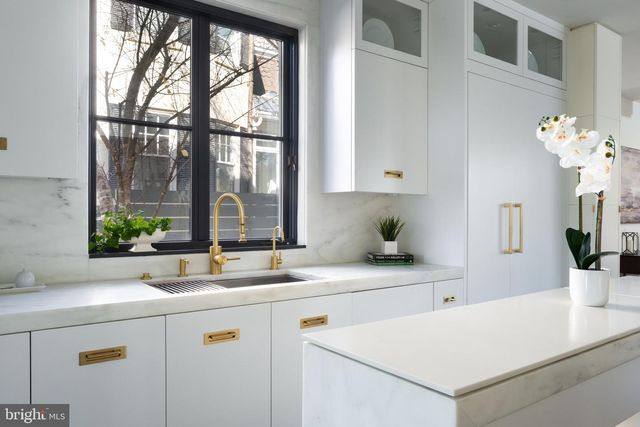 5431 POTOMAC AVE NW, Washington, DC 20016