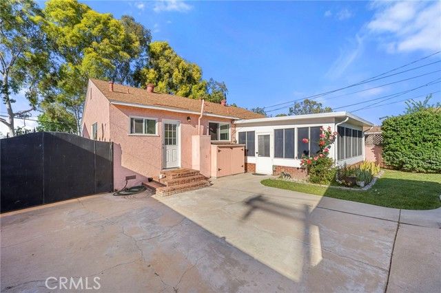 2412 Del Amo, Lakewood, CA 90712