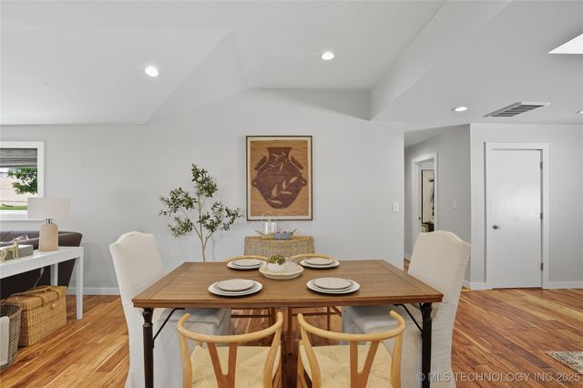 3705 E 51st Place, Tulsa, OK 74135