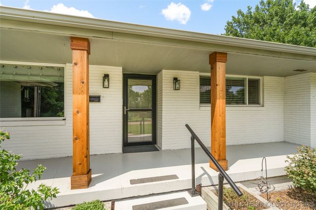 3705 E 51st Place, Tulsa, OK 74135