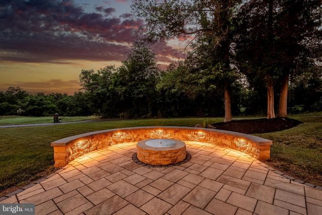 18 PUTTER LANE, Pottstown, PA 19464