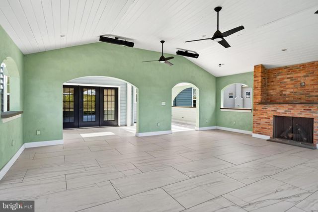 18 PUTTER LANE, Pottstown, PA 19464
