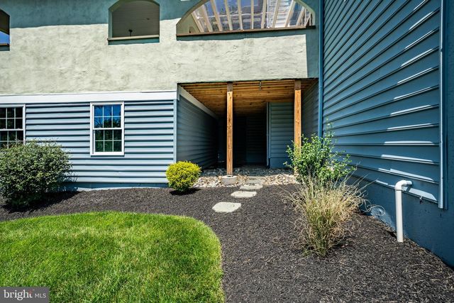 18 PUTTER LANE, Pottstown, PA 19464