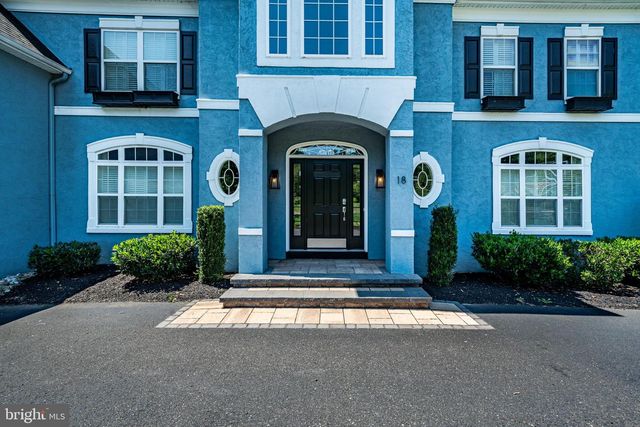 18 PUTTER LANE, Pottstown, PA 19464