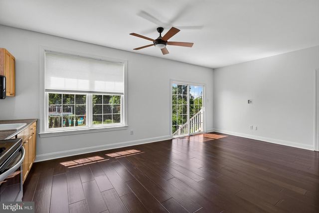 18 PUTTER LANE, Pottstown, PA 19464